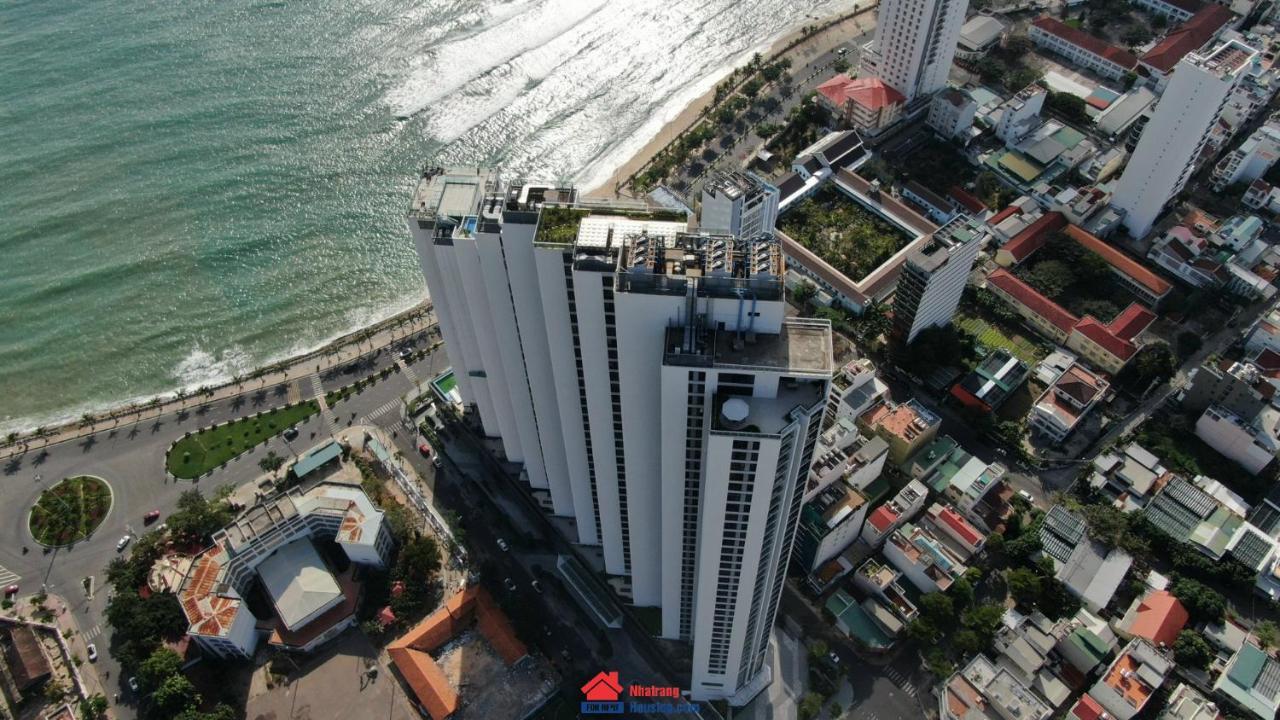 Апартаменти Scenia Bay Oceanfront By Housing Нячанг Екстер'єр фото