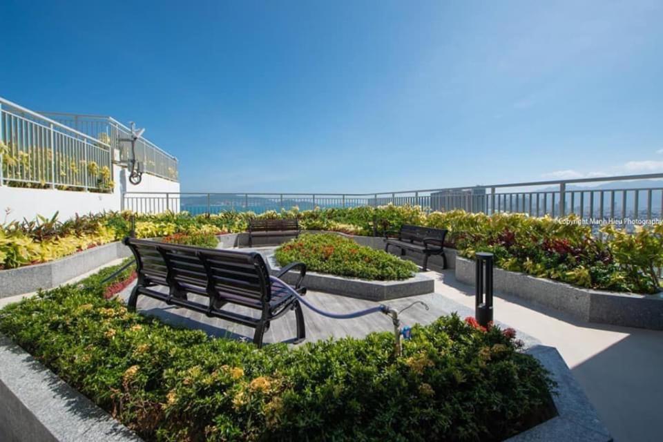 Апартаменти Scenia Bay Oceanfront By Housing Нячанг Екстер'єр фото