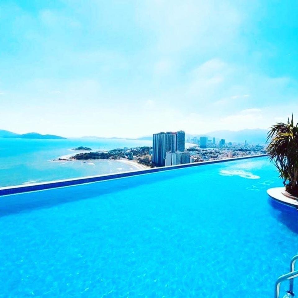 Апартаменти Scenia Bay Oceanfront By Housing Нячанг Екстер'єр фото