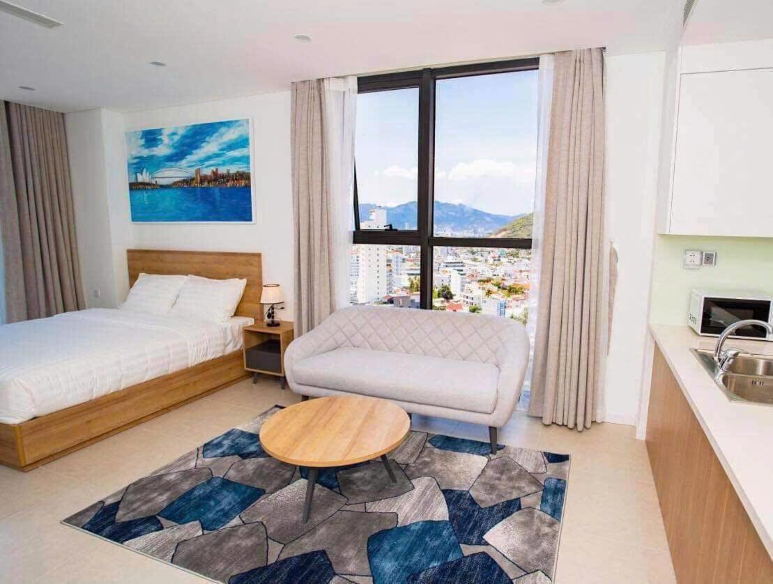 Апартаменти Scenia Bay Oceanfront By Housing Нячанг Екстер'єр фото